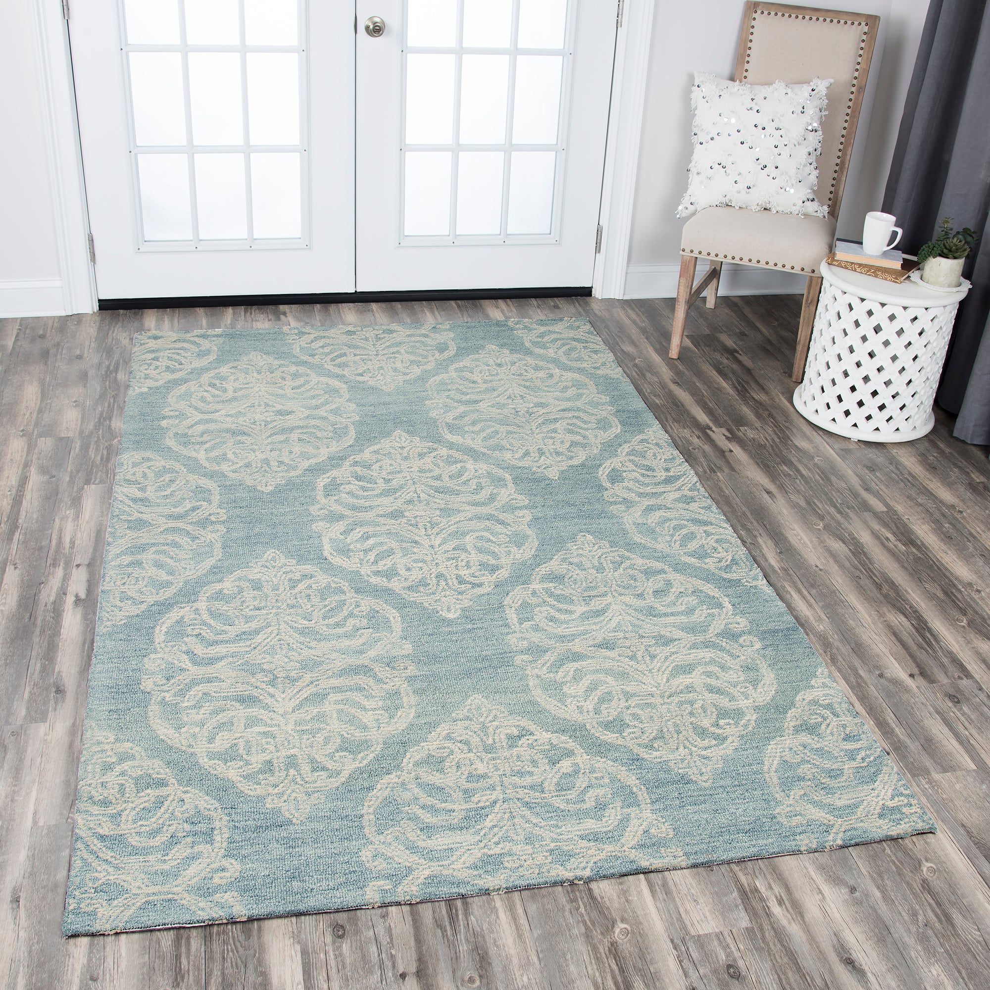 Rizzy Home Opulent OU814A Light Blue Medallion Area Rug