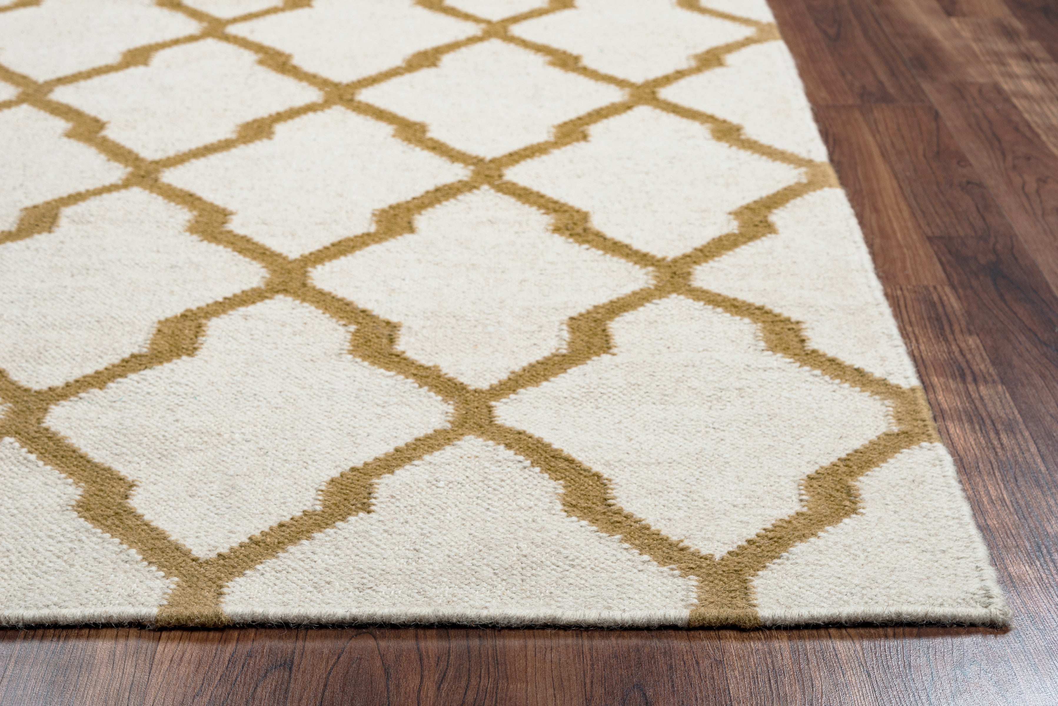 Rizzy Home Swing SG2961 Light Tan Trellis Area Rug